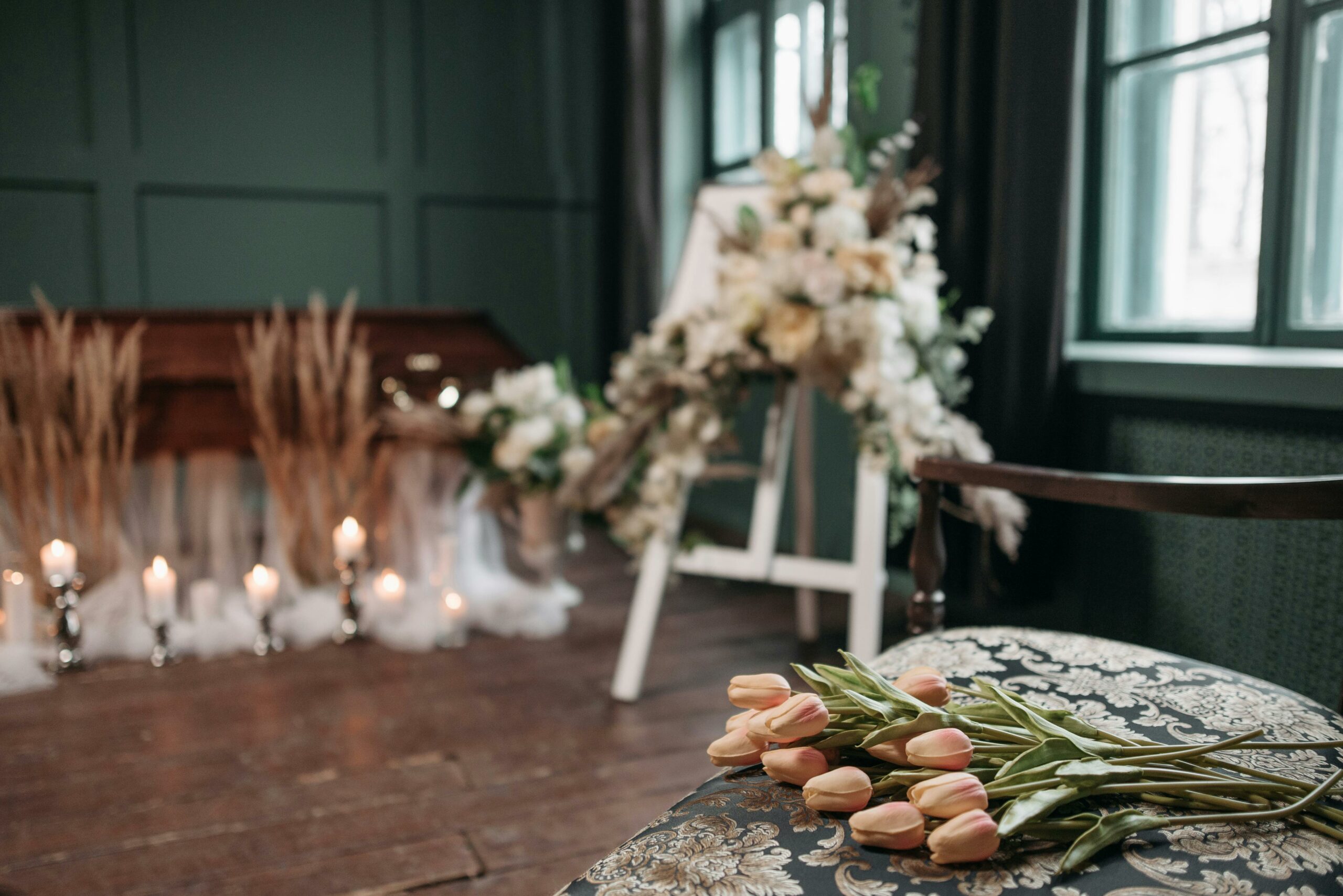 Popular Funeral Flower Arrangements in Hong Kong